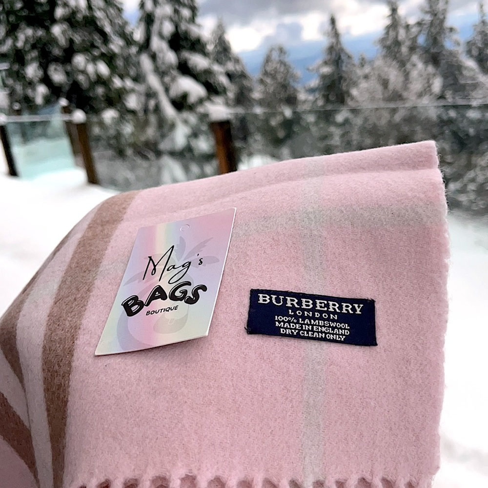 Burberry: Baby Pink Giant Check Plaid Scarf - Picture 9 of 9